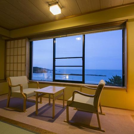 Shima Beach Hotel Toba Exterior foto